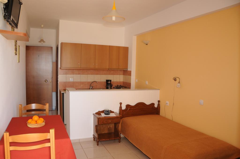 Anemoni Studios Plakias Luaran gambar
